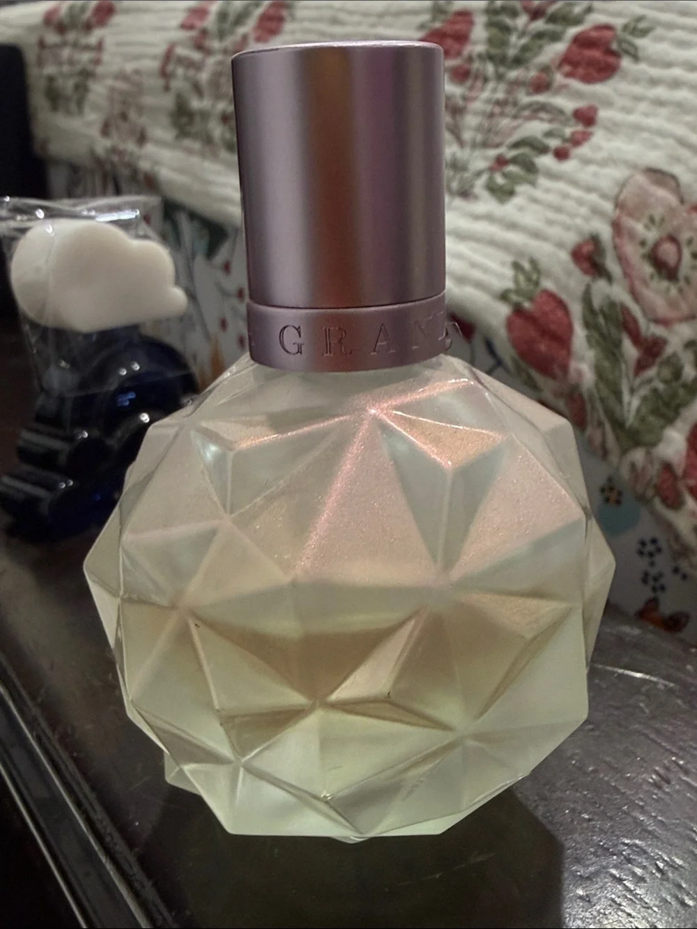 Ariana Grande Perfumes
